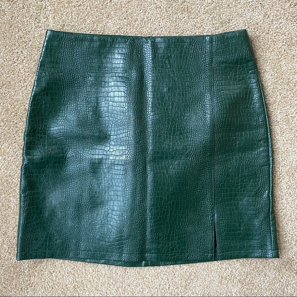 NWT Topshop Faux Alligator Leather Mini Skirt